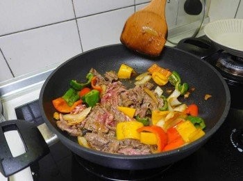 step3: 炒勻至熟透即可起鍋