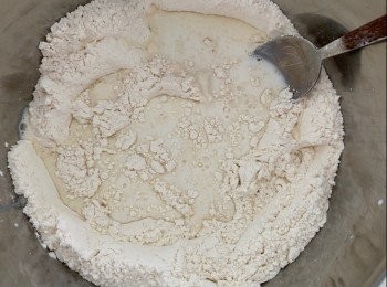 step1: 所有材料混合成團