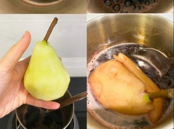 step2: 加入梨加蓋焗煮（紅酒要覆蓋整個梨啊）