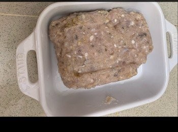 step1: 魚肉（可加胡椒粉麻油調味）