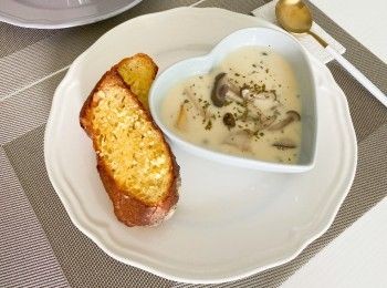 step5: 加埋牛油法包，仲正~~~