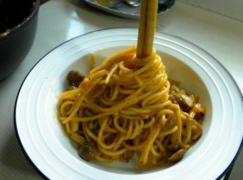 step8: 義大利麵煮至喜歡的硬度後，用鹽調整味道即可