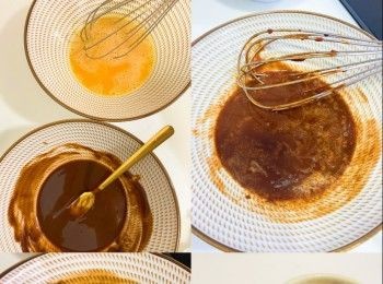 step4: Whisk 1 egg with sugar.
Fold in the chocolate.