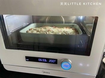 step5: 預熱焗爐200度，烤約15分鐘至表面金黃即可。
