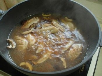 step6: 煮滾後轉小火煮約5-10分鐘