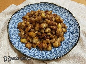 step4: 撒上適量椒鹽及孜然粉調味，再氣炸3分鐘即可。