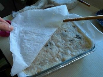 step7: 放入電鍋蒸50-60分鐘，筷子插入沒有明顯麵糊即可