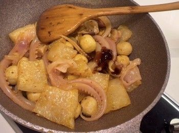 step9: 加入調味料炒勻