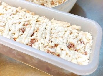 step4: 倒入模內， 輕輕壓下，蒸20分鐘