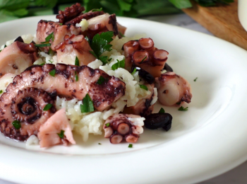 step5: 與飯攪拌後完成。