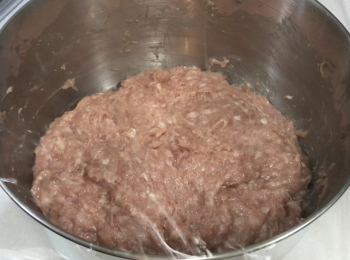 step3: 基本肉餡冷藏半小時至1小時