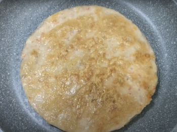 step7: 每一面煎約8分鐘至金黃即可