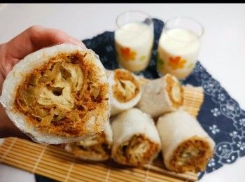 step10: 配上熱乎乎的香濃豆漿，美味的粢飯早餐便完成！