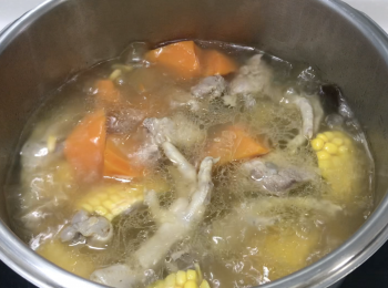 step6: 解壓後開蓋，再大火煮10分鐘