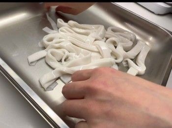 step6: 剩下的蒟蒻粉漿，可以用作製作河粉