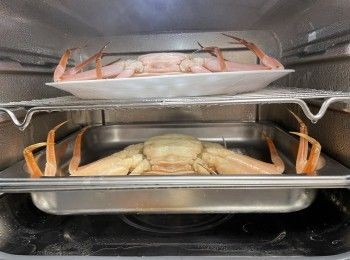 step1: 香箱蟹翻轉蒸10分鐘