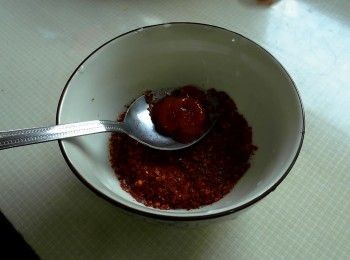 step2: 把所有調味料攪拌均勻。