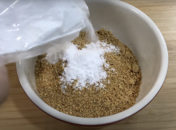 step7: 混合花生粉和糖粉