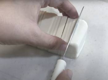 step2: 豆腐切塊