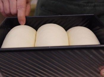 step9: 發酵至八成滿 入爐