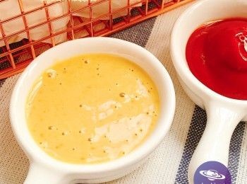 step2: 準備醬汁，所有材料拌勻即可，放雪櫃備用