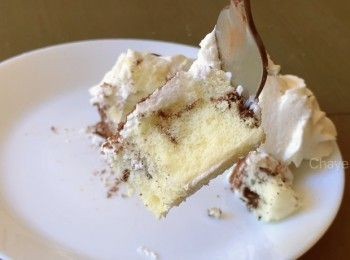 step3: 蛋糕超级软，云朵般松软，入口即化，melt in your mouth