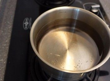 step3: 水燒開70至80度