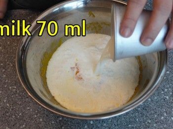 step6: 並加入牛奶及椰奶 攪拌均勻