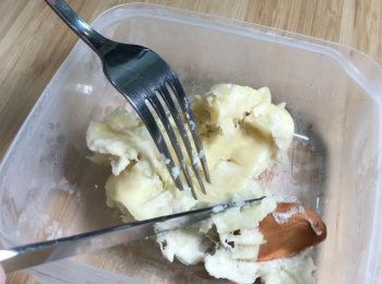 step4: 榴連肉去核，分割成小塊