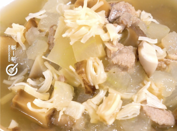 step8: 中火滾15分鐘，完成