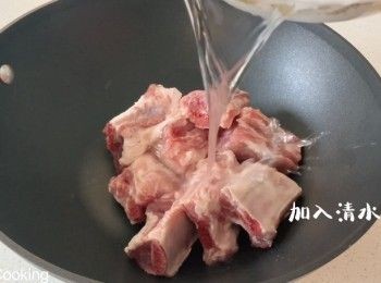 step1: 这样的小排骨，好吃不油腻