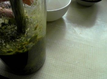 step1: 將青醬材料用調理機打勻。