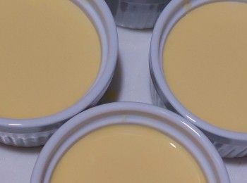 step2: 成幼滑布丁蛋液