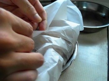 step3: 放入電鍋蒸1小時即可。