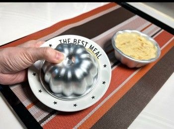 step8: 將芒果布甸雪最少5小時至凝固。