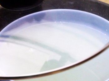 step4: 隔水中火蒸5分鐘
Steam over medium heat for 5 minutes.