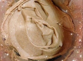 step9: 將澄麵粉團撕成小塊加入，搓勻 2. 再加入油，搓勻至順滑