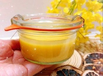 step6: 最後，加入牛油，充分拌勻成檸檬蛋黃醬，放涼，放進雪櫃冷藏至少5小時（冷藏後，檸檬蛋黃醬會比較濃稠一點）