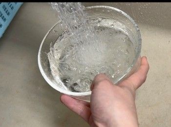 step1: 將大菜絲清洗乾淨，用水浸泡15分鐘。