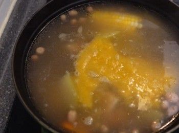 step6: 蔬菜蓉倒入鍋中 用大火再煲30分鐘即成
完成後加鹽調味