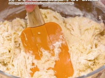 step4: 搓5分鐘,
Knead for 5 minutes.