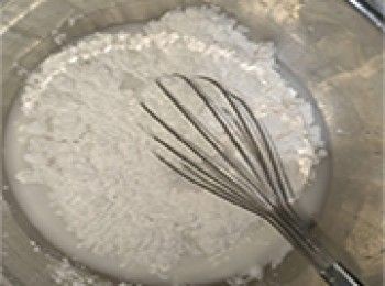 step1: <span class="group_1">材料A</span>拌勻至沒粉粒