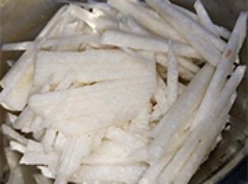 step4: <span class="group_1">餡料</span>沙葛切絲