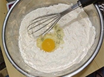 step6: 加入雞蛋拌勻