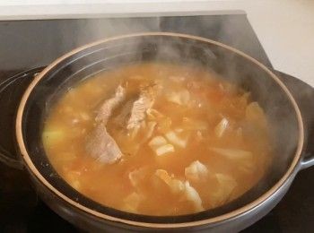 step2: 加鹽，黑胡椒調味