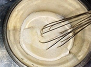 step4: 魚膠粉，白糖拌勻