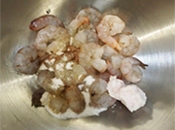 step1: <span class="group_1">材料A</span>及<span class="group_3">調味A</span>放在盆內