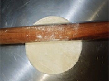 step6: 燒賣皮盡量碾大