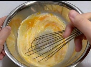 step2: 攪拌均勻。