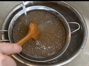 step2: 將西米過冷河，隔水備用。